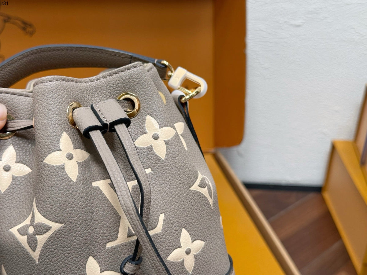 Serenityll™ 2001197 Luxury Bag 13*16cm